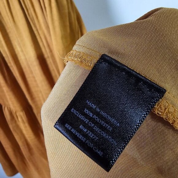 EUC SIMPLY VERY VERAWANG SPLIT V NECK MUSTARD SATINY TIERED MIDI DRESS SZ SMALL - Picture 14 of 16